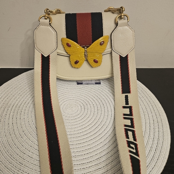 Gucci Butterfly Mini Shoulder Bag – Web Stripe, Cream Leather (Style 505383) - Picture 3 of 13